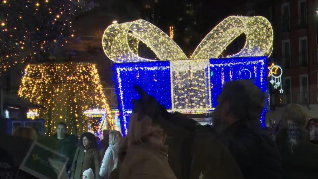 Iluminación navideña de Caja Rural de Zamora en Valladolid