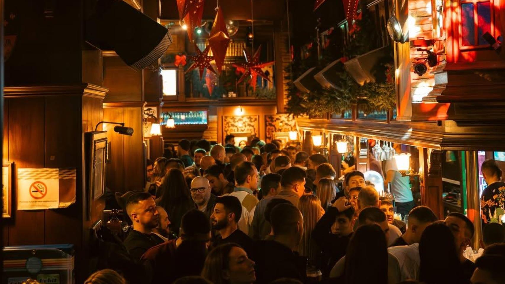 Imagen de archivo de una noche de fiesta en Canterbury