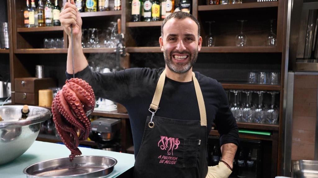 Gorka Rodríguez, chef y propietario de La Pulpeira de Melide