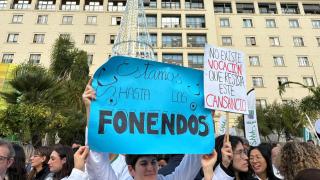 Una de las pancartas de la huelga de médicos en Málaga.