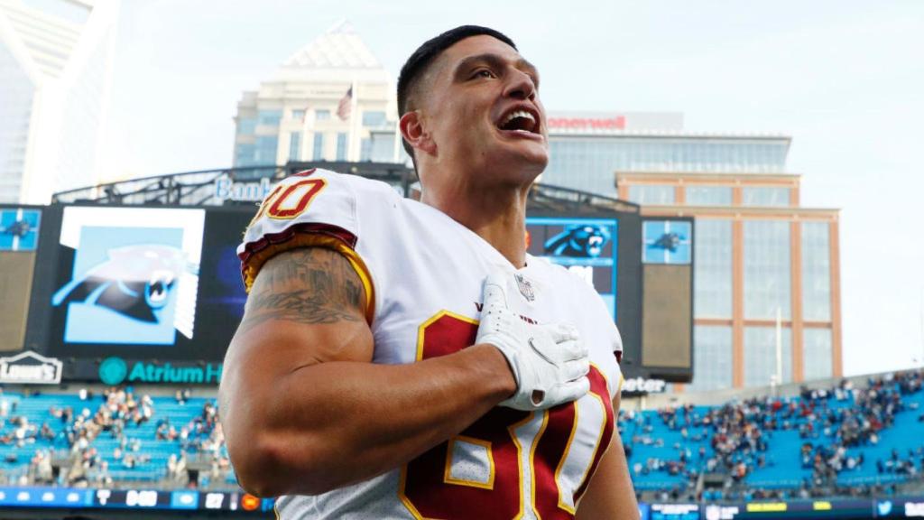 Sammis Reyes, durante un partido de la NFL.