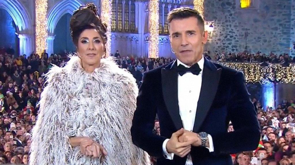 Jesús Vázquez dio las Campanadas 2019-2020 en Telecinco junto a Paz Padilla.