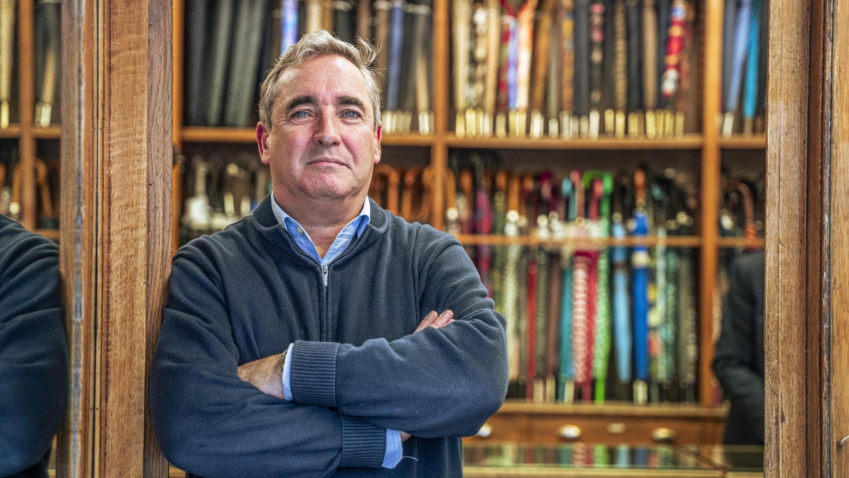 Javier Llerandi, dueño de la tienda Casa de Diego.