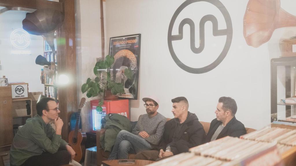 Álvaro, Pablo y Héctor, durante la entrevista.