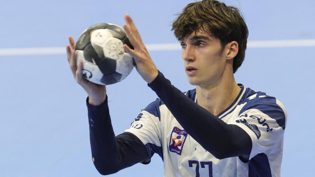 Pablo Urdangarin, en un partido del Fraikin BM Granollers disputado en Cuenca, el viernes 12 de diciembre.