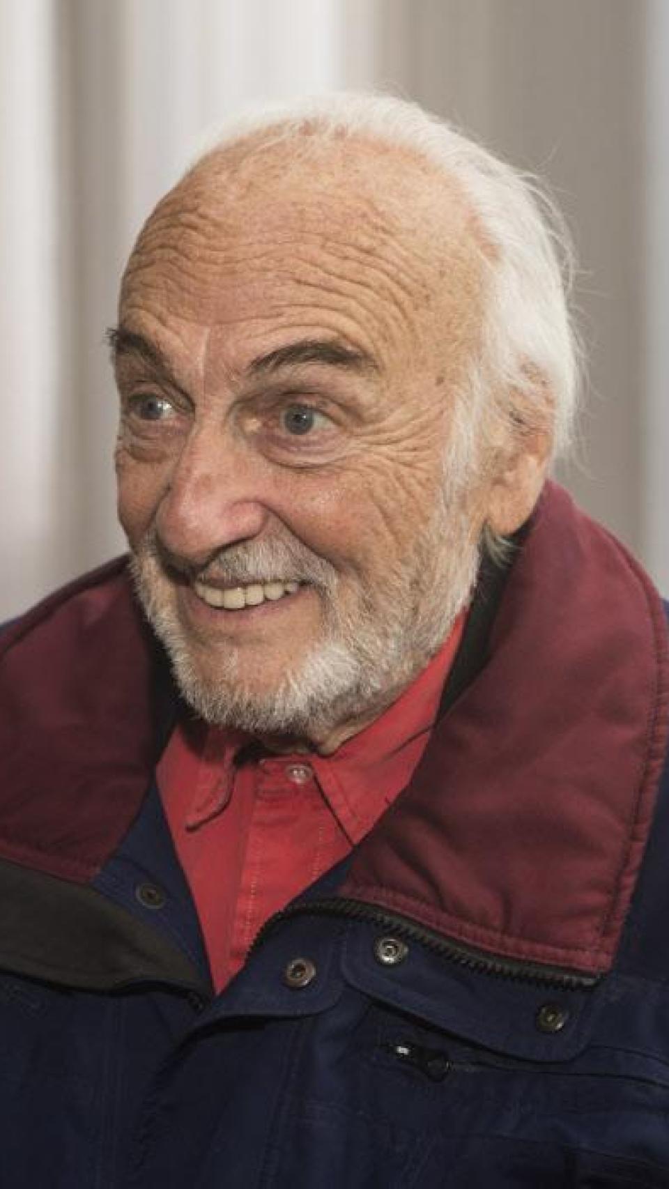 Héctor Alterio, en la presentación de la obra teatral 'En el estanque dorado en Valladolid, en 2013.