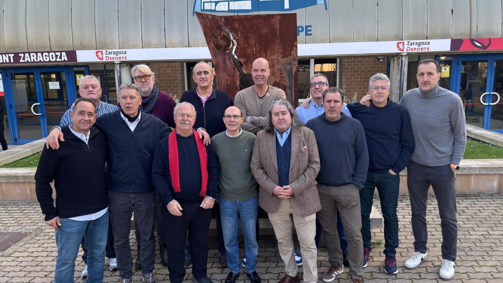 Encuentro de la selección española juvenil de baloncesto de 1985 en Zaragoza.