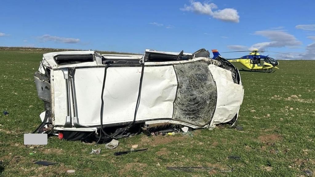 Imagen de recurso de un helicóptero medicalizado del Sescam.