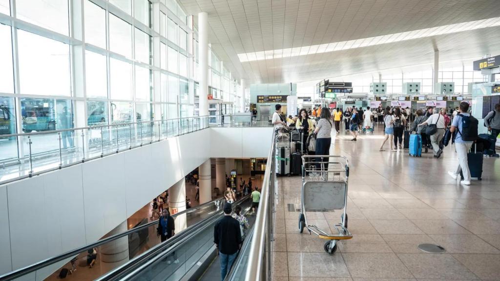 Hall de la Terminal 1 del Aeropuerto de Barcelona