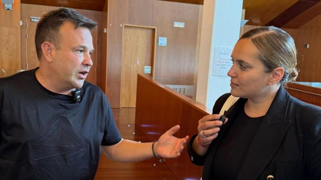 José Elías y Águeda Ubeira, en la conversación en Ferrol donde surgió el intercambio de pareceres