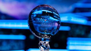 El Micrófono de Cristal, el trofeo de la 23ª edición del Festival de Eurovisión Junior en el Gymnastic Hall of Olympic City de Tiflis, Georgia.