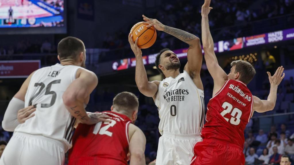 Lyles penetra a la cansasta de Bàsquet Girona.