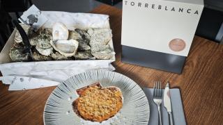 Ostras, vieiras preparadas o un panetone de Torreblanca, entre la oferta de Fetén.