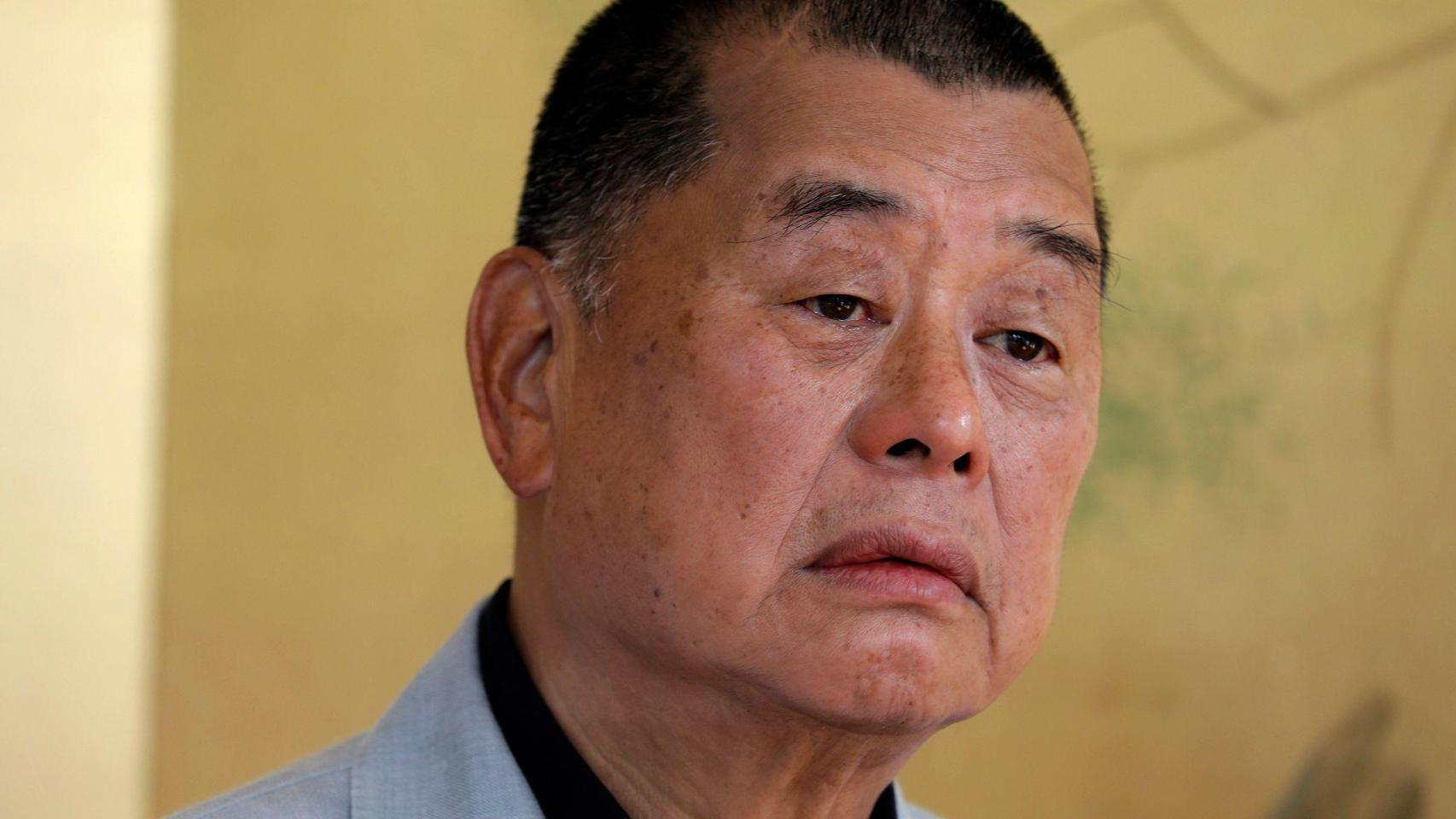 Jimmy Lai, con paraguas en la mano, en una imagen de 2013.