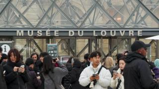 Exterior del Museo del Louvre. Foto: EFE/ Edgar Sapiña Manchado