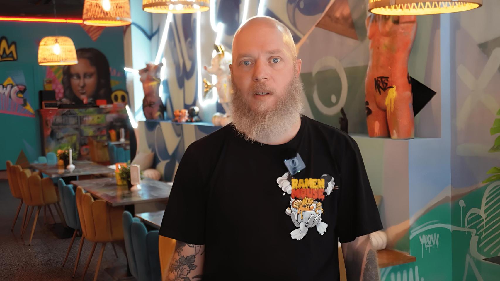 Juan, dueño de una hamburguesería: La inversión es de 200.000 €; se recupera en 2 años facturando 2.500 € al día