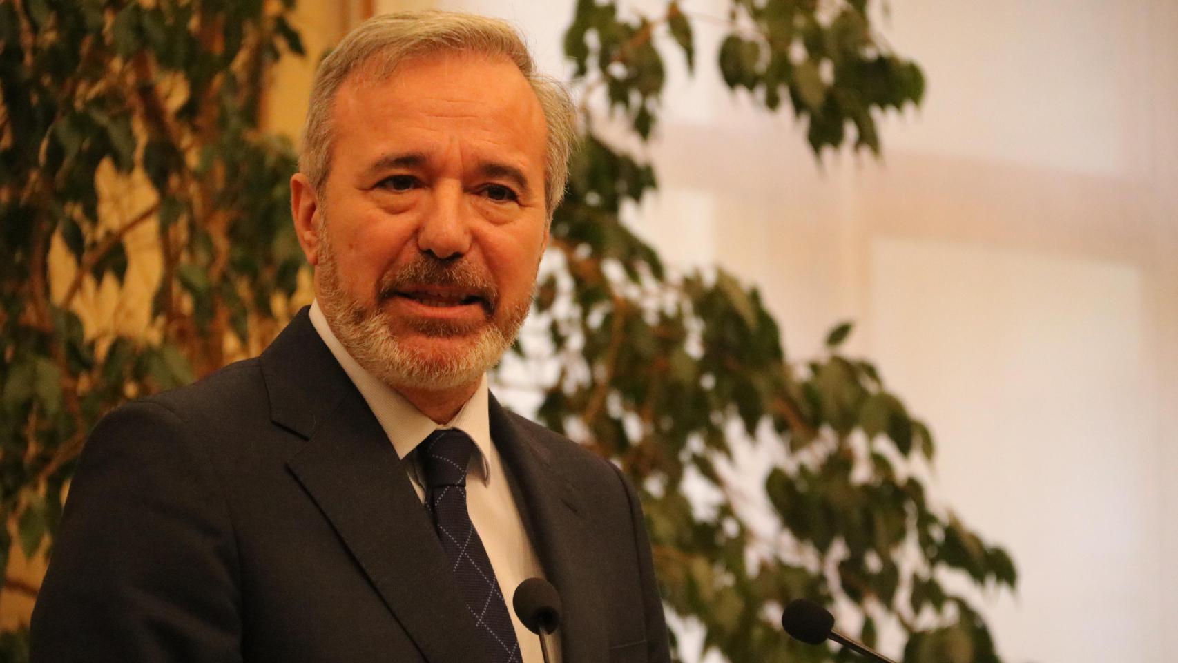 Azcón tacha al PSOE de manada de acosadores y corruptos: Debe ir a una refundación