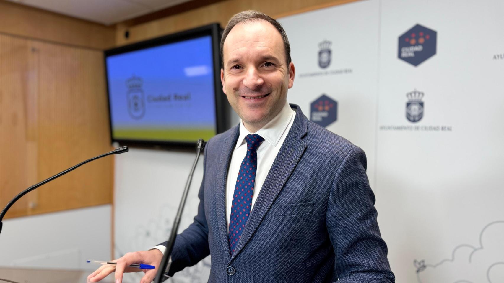 Guillermo Arroyo, portavoz del equipo de Gobierno, en rueda de prensa.