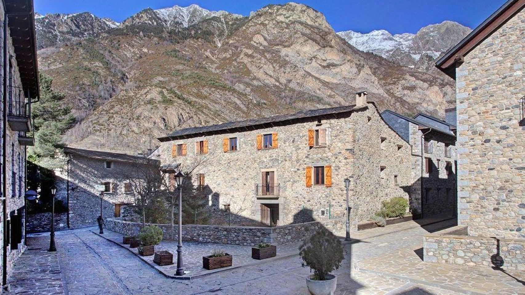 Exterior Casa Anglada s. XVI