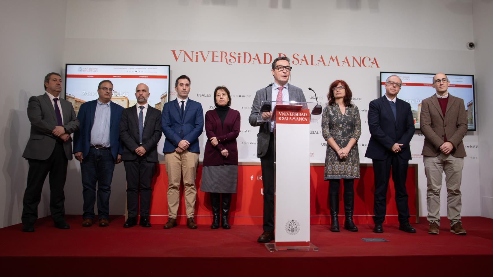 El rector de la USAL, Juan Manuel Corchado