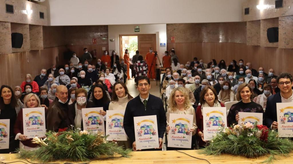 La campaña Navidad en compañía. Ningún mayor solo ha sido presentada este lunes en Socuéllamos (Ciudad Real).