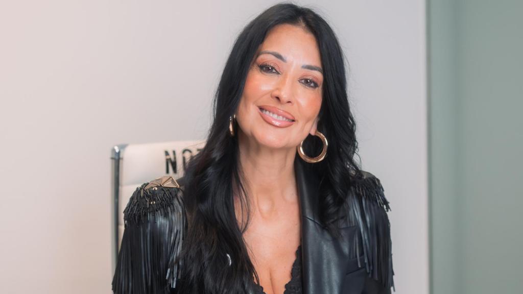 María Cristina, notaria.