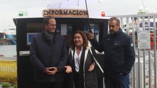 El presidente de la Autoridad Portuaria de Vigo, Carlos Botana; la delegada territorial de la Xunta, Ana ortiz, y el director de la Fundación Traslatio, Celso González