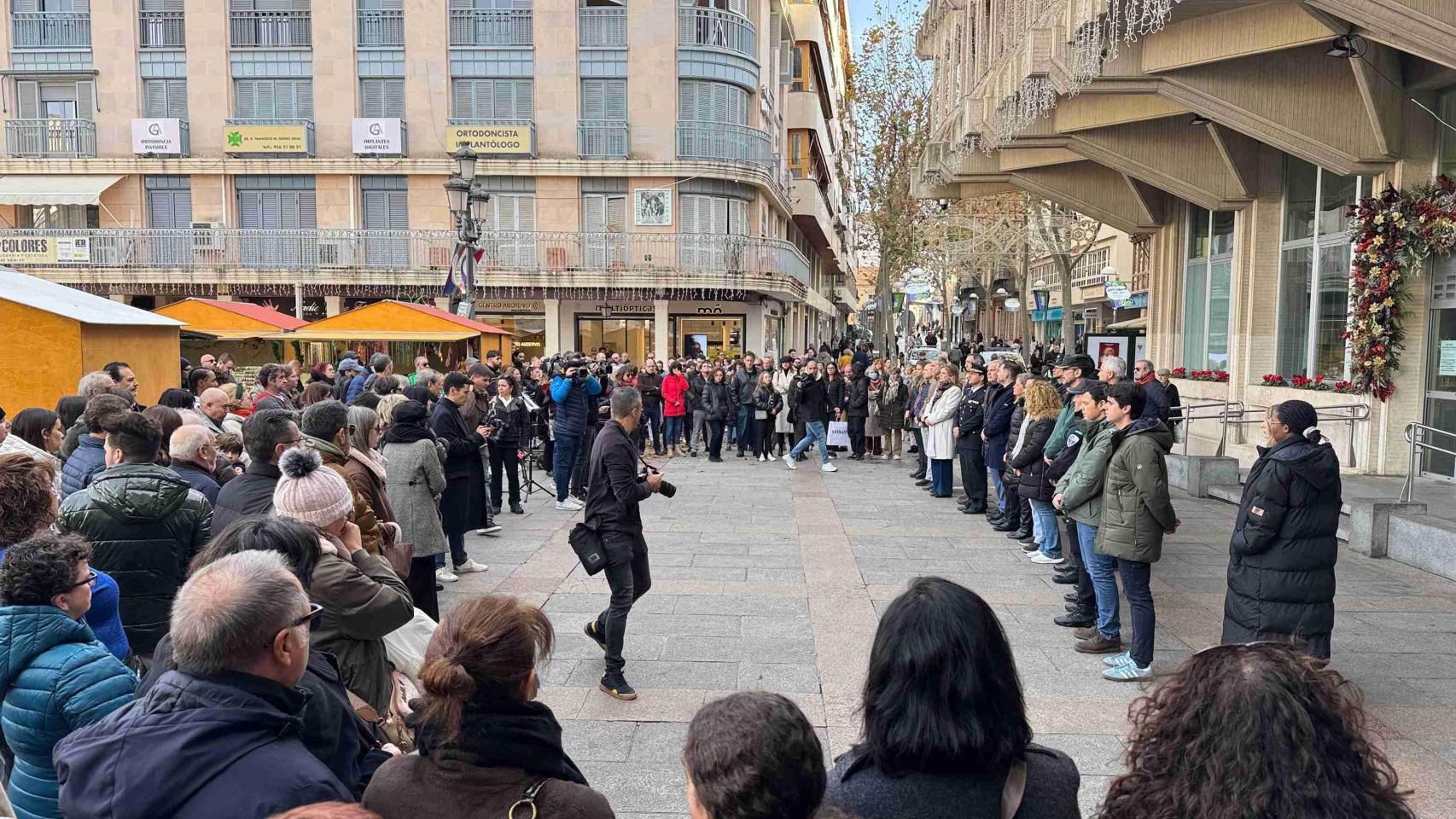 El sábado se guardó un minuto de silencio por el bebé fallecido violentamente en Ciudad Real.
