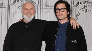 Rob Reiner y su hijo Nick.