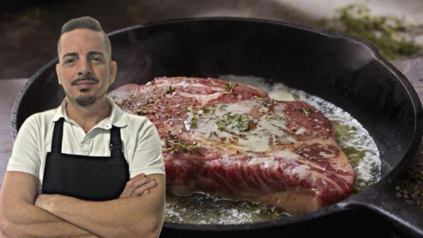 Mariano, carnicero en España, junto a un filete en la sartén.