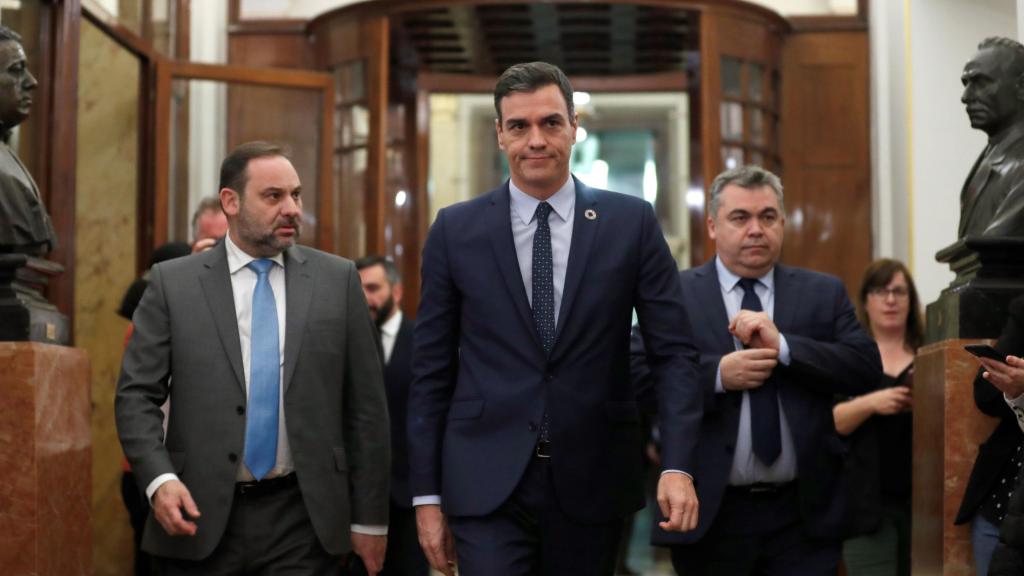 José Luis Ábalos, Pedro Sánchez y Santos Cerdán en el Congreso de los Diputados.