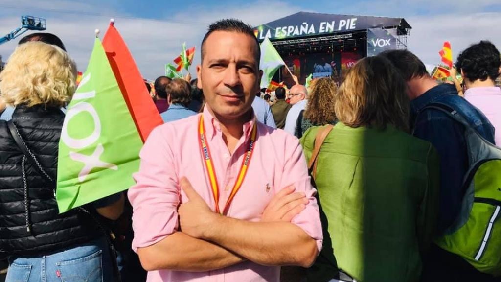 Óscar Fernández Calle es portavoz de Vox en la Asamblea de Extremadura y ahora es candidato para presidir la Junta de Extremadura.