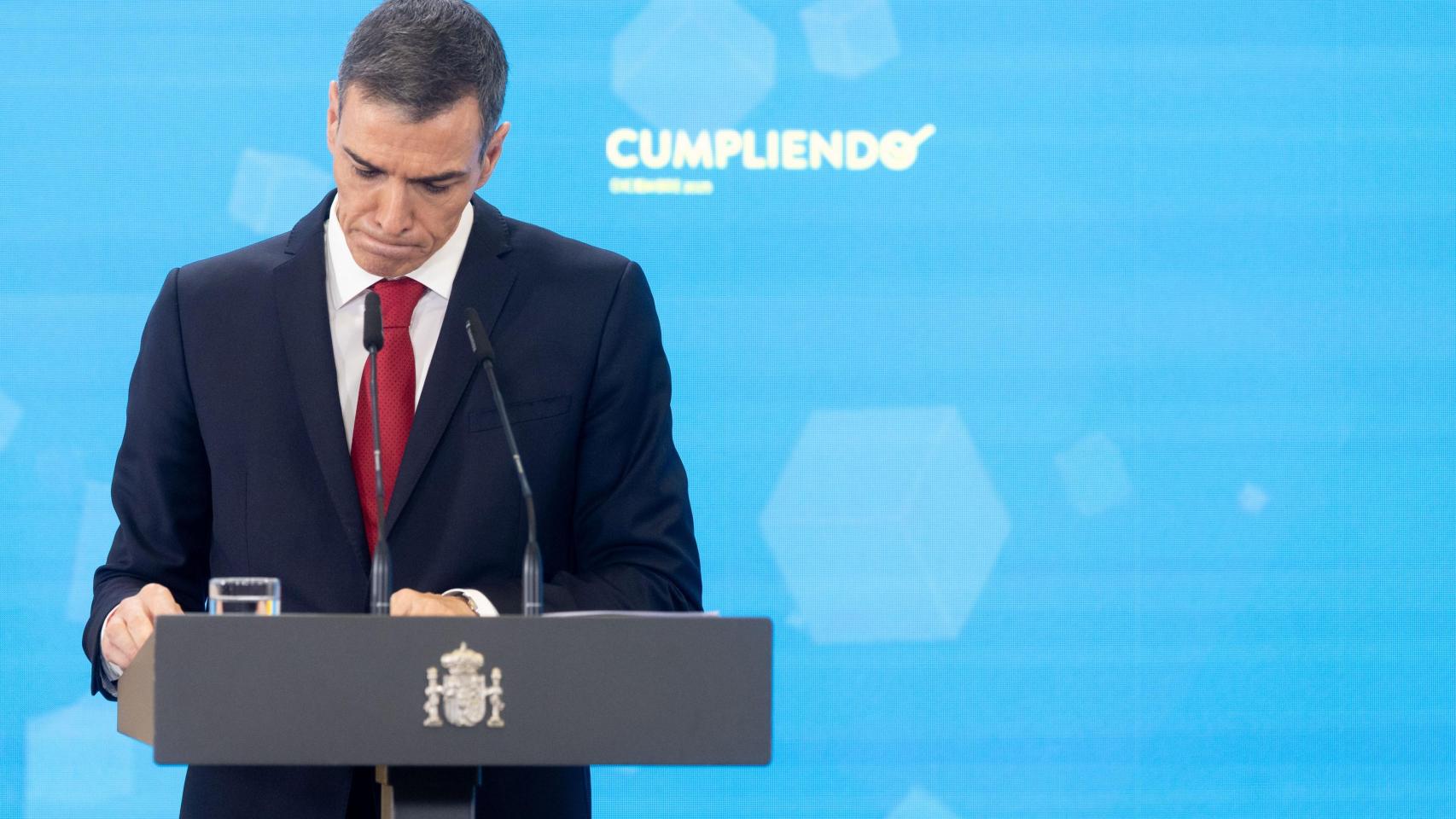 El presidente del Gobierno, Pedro Sánchez, este lunes en Moncloa.