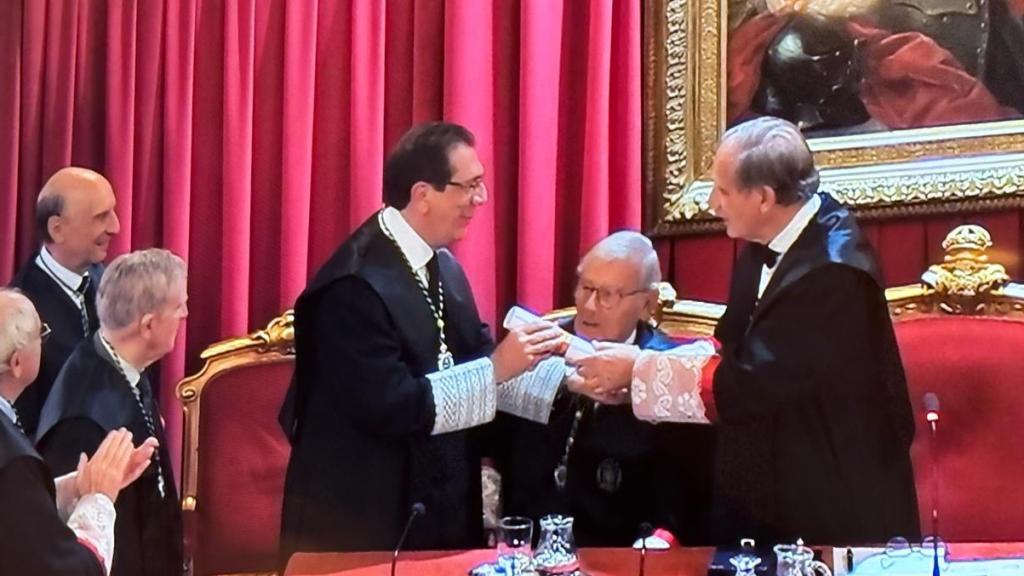 Ingreso de Arnaldo en la Real Academia de Jurisprudencia y Legislación, este lunes.