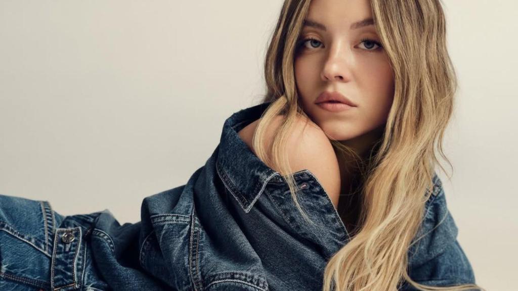 Sydney Sweeney en una imagen de la polémica campaña que protagonizó este verano para American Eagle.