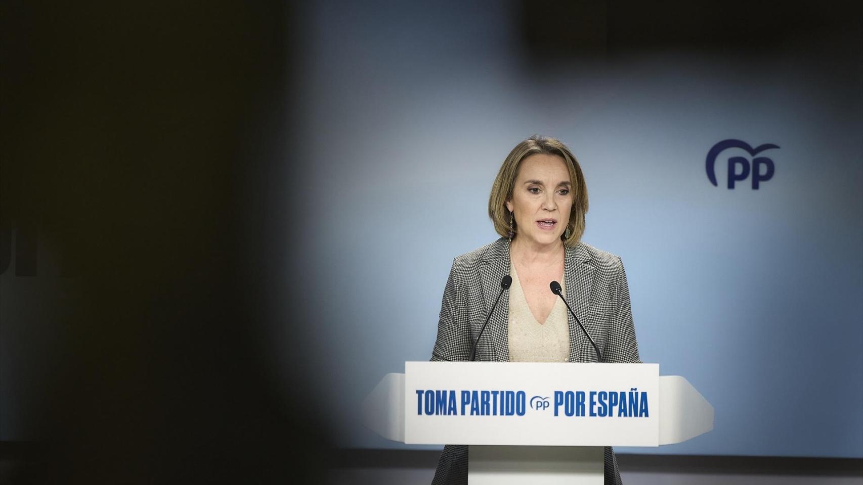 La vicesecretaria de Regeneración del Partido Popular, Cuca Gamarra, este lunes en rueda de prensa en Génova.