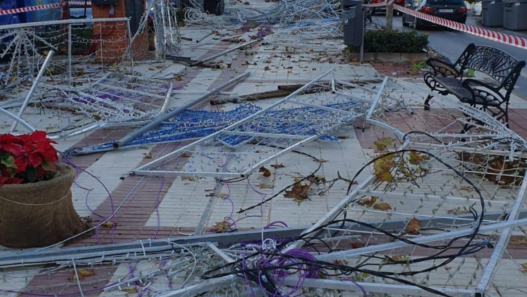 Una imagen del desastre del tornado.