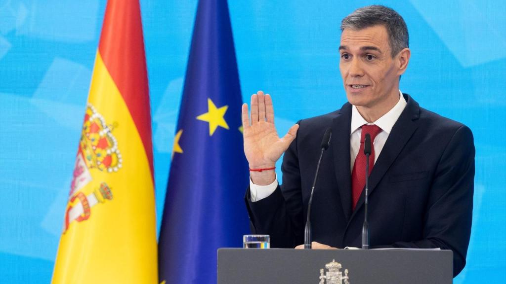 Pedro Sánchez este lunes en rueda de prensa en Moncloa.