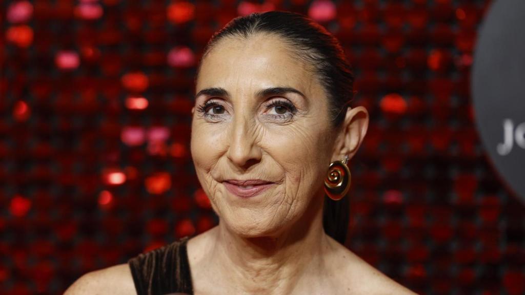 Paz Padilla en el photocall de Starlite Christmas Madrid en la noche de los Billboard Nº1.