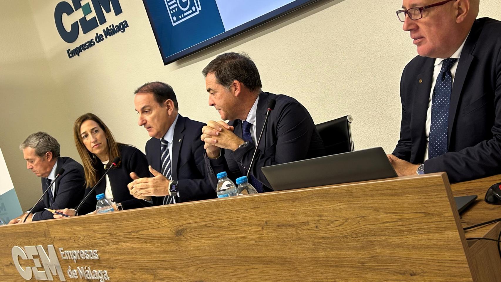 Reunión de la Confederación de Empresarios de Málaga (CEM).