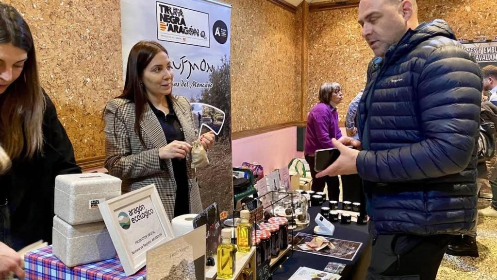 Mercado gastronómico en Cariñena.