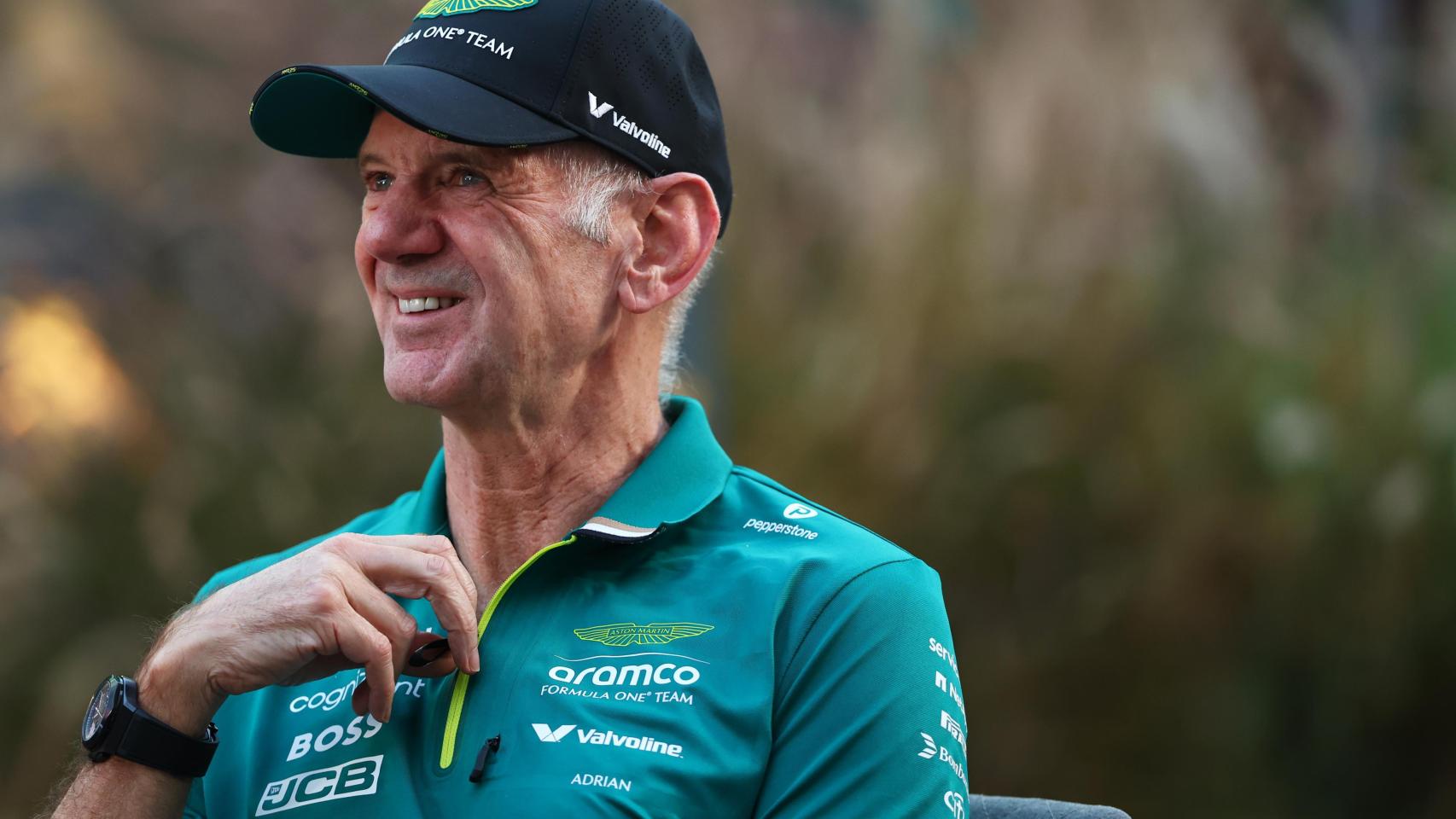 Adrian Newey, con el equipo Aston Martin en el GP de Abu Dabi 2025