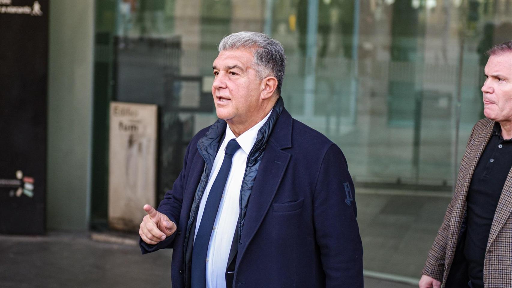 Joan Laporta, saliendo del juzgado tras su declaración en la instrucción del caso Negreira