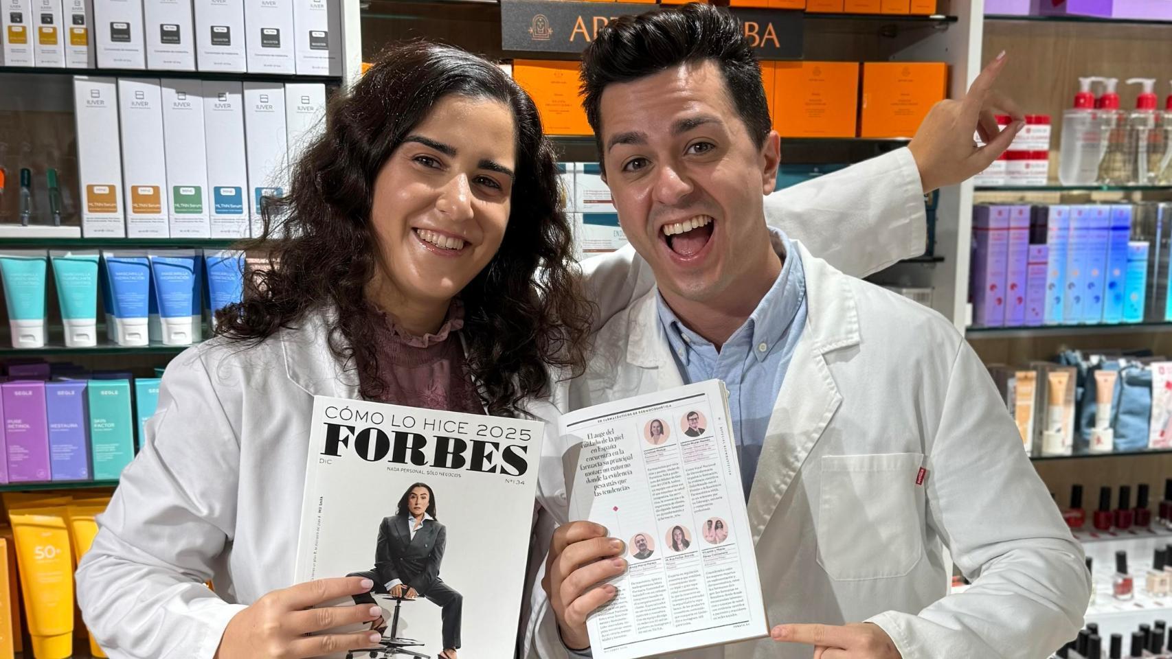 María y Vicente, hermanos farmacéuticos de Benidorm.