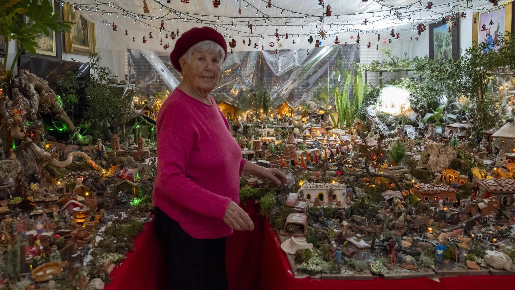 Catalina Maria Rayó muestra su Belén a EL ESPAÑOL.