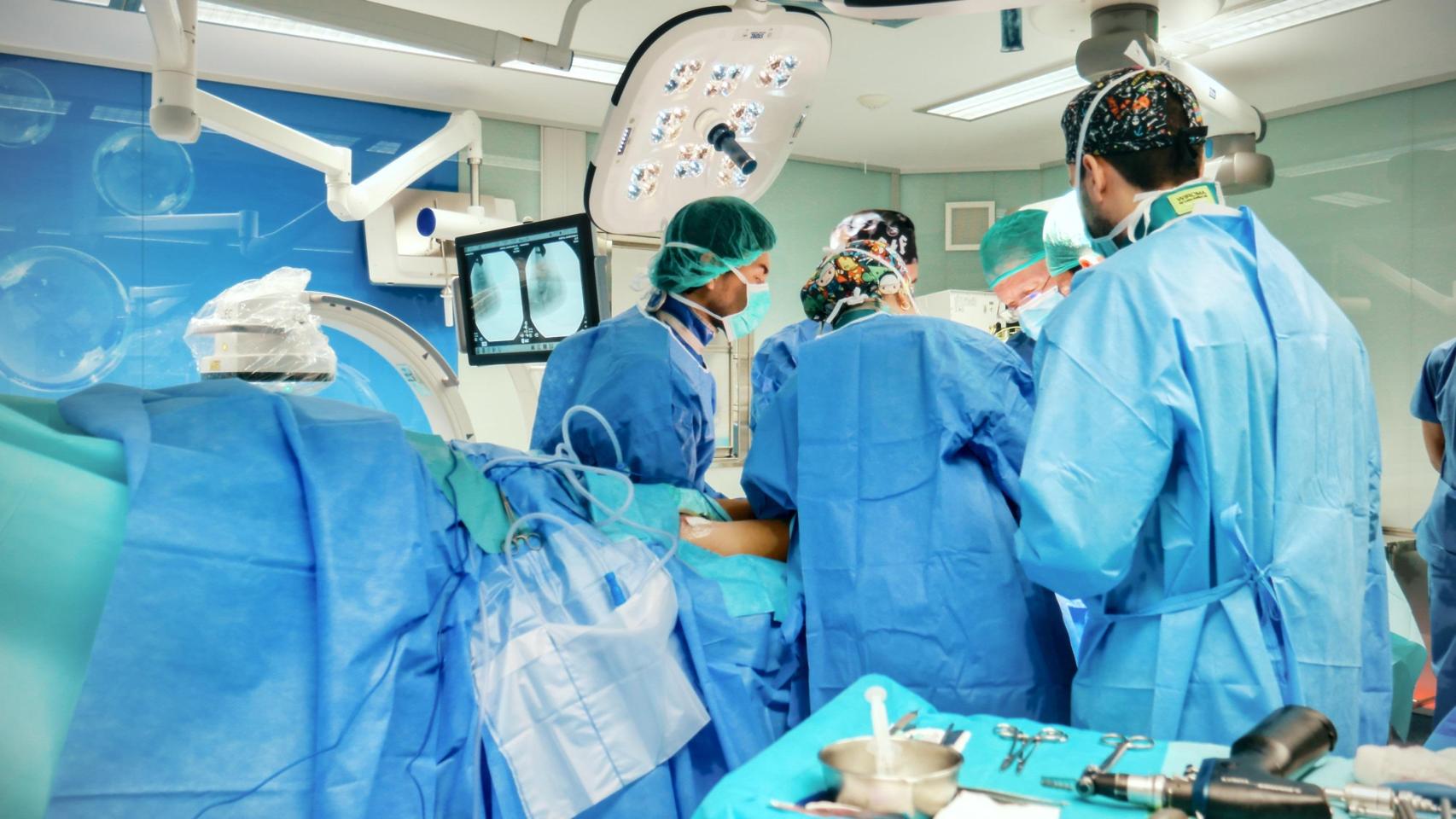 Imagen de una de las intervenciones del Virgen del Rocío.