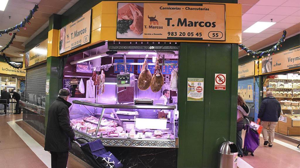 T Marcos e Hijos, la carnicería ubicada en el Mercado de El Campillo de Valladolid.