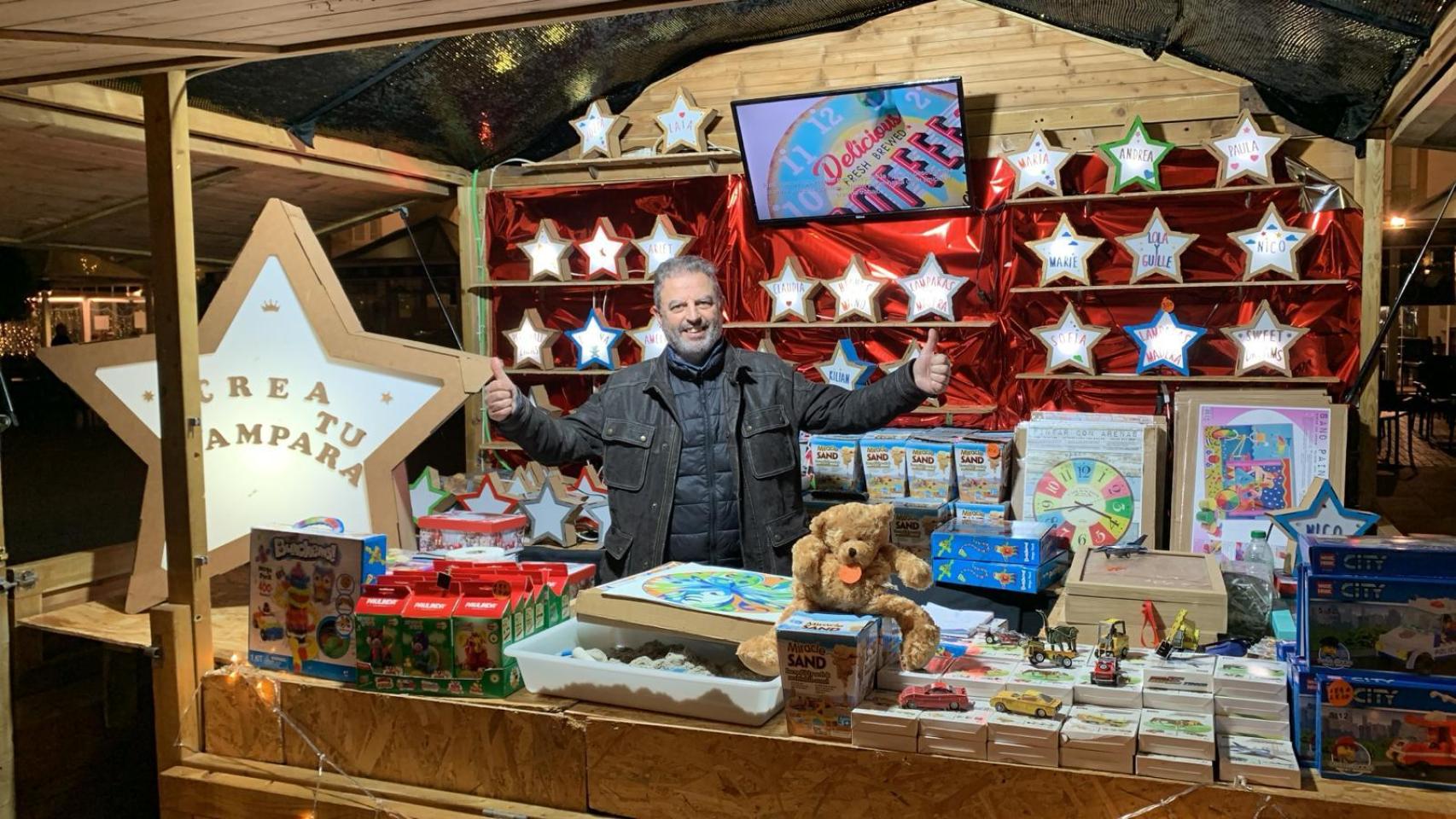 Pierre, uno de los comerciantes del mercado