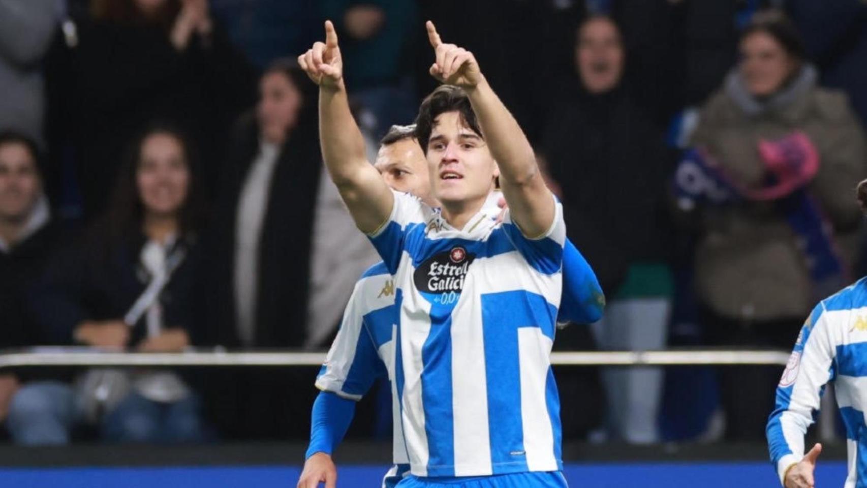 Noé firmó el debut soñado con el Deportivo