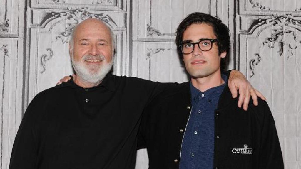 Rob Reiner y su hijo Nick en una imagen de archivo.
